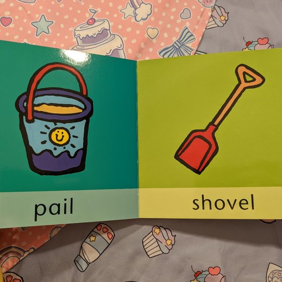 Cute Baby Book Bundle! (4/$30 bundle) - Picture 5 of 6